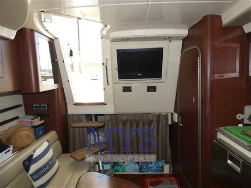 BOSTON WHALER 345 CONQUEST (23)