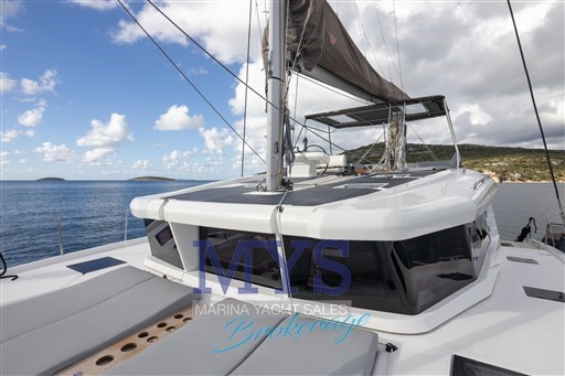 DUFOUR 44 CATAMARANS (50)