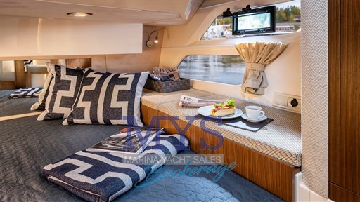 Marex 330 (14)