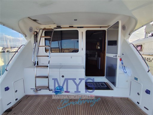 RIVIERA 47 (9)