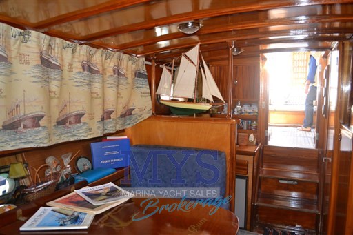 C.N. italiano porta a mare Yuppiter 30 (14)