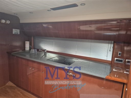 PRINCESS V58 HT (42)