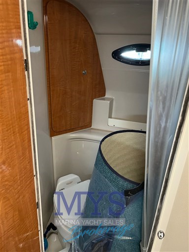 BAGNO Regal marine Commodore 2665 (7)