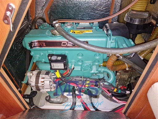 BAVARIA 40 FD 2012