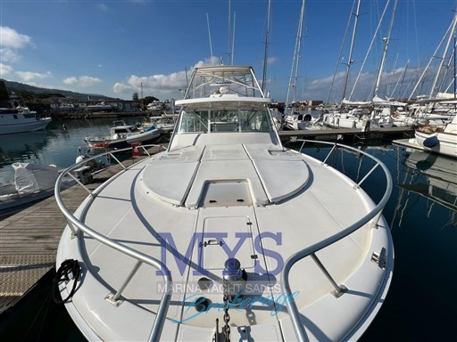 Luhrs 40 open