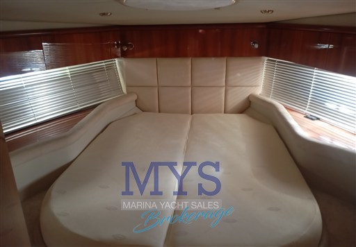 SUNSEEKER PREDATOR 56 (16)