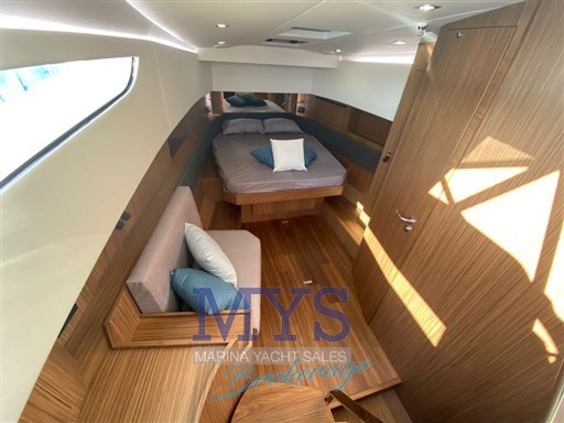 CAYMAN YACHT 400 WA (22)