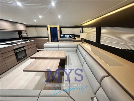 AVENTURA 56 MY (19)