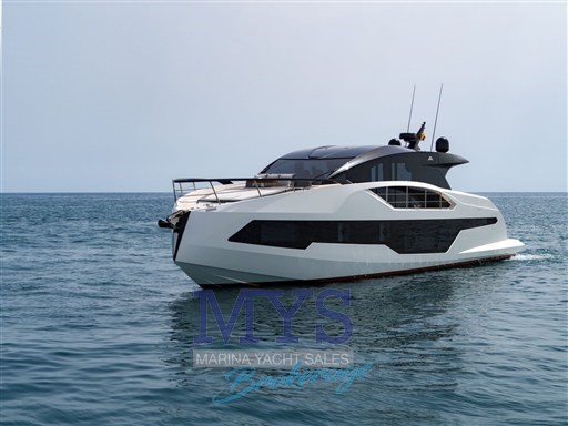Astondoa 677 Coupe (14)