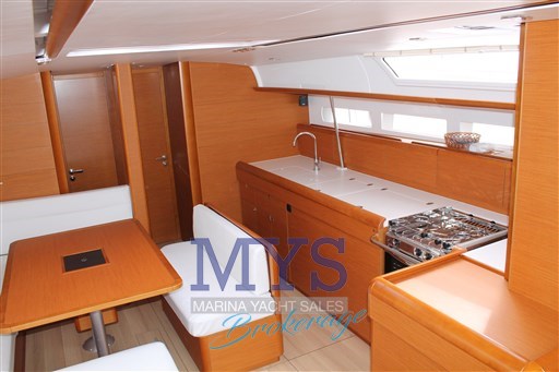 SUN ODYSSEY 519 - 3