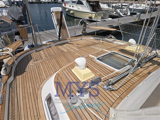 HALLBERG RASSY 48 (10)