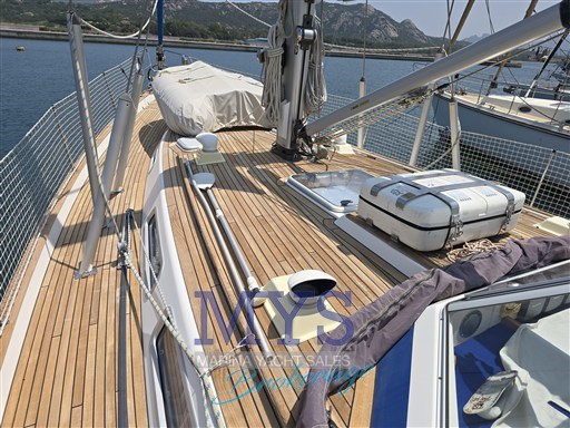 HALLBERG RASSY 48 (12)