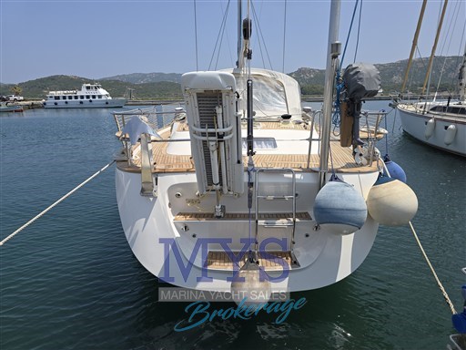 HALLBERG RASSY 48 (3)