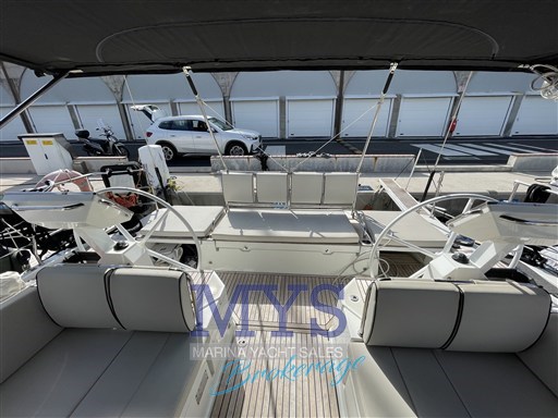 BENETEAU OCEANIS 62 (22)