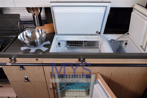 BENETEAU OCEANIS 62 (27)