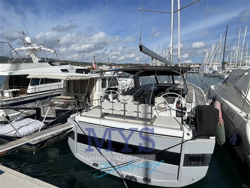 BENETEAU OCEANIS 62 (033)