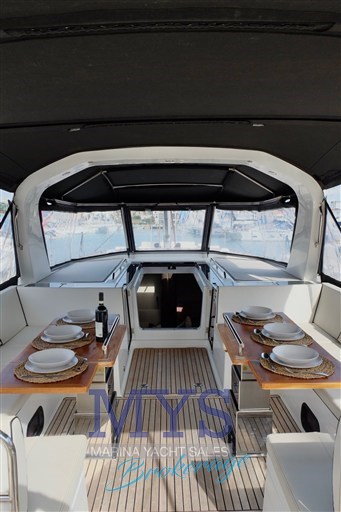 BENETEAU OCEANIS 62 (12)