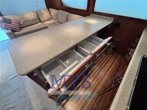 HATTERAS 54 (18)