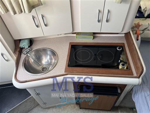 San Boat 870 Cuddy (19)