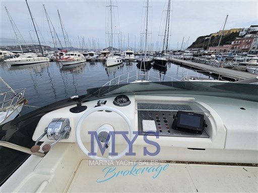Azimut AZ 43