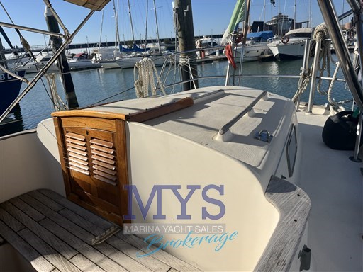 Hallberg Rassy Rasmus 35 (8)