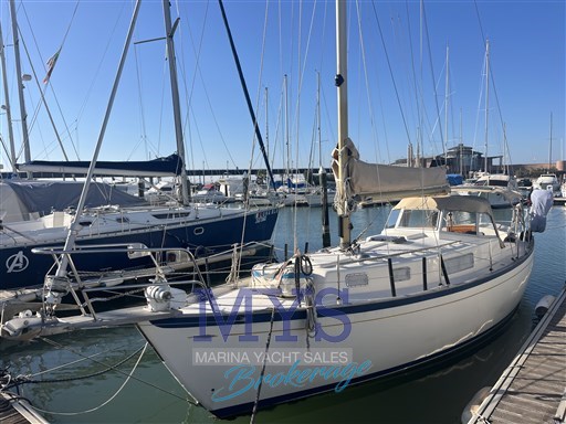 Hallberg Rassy Rasmus 35 (2)