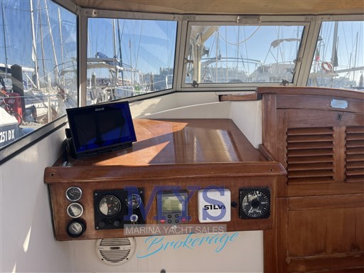 Hallberg Rassy Rasmus 35 (6)