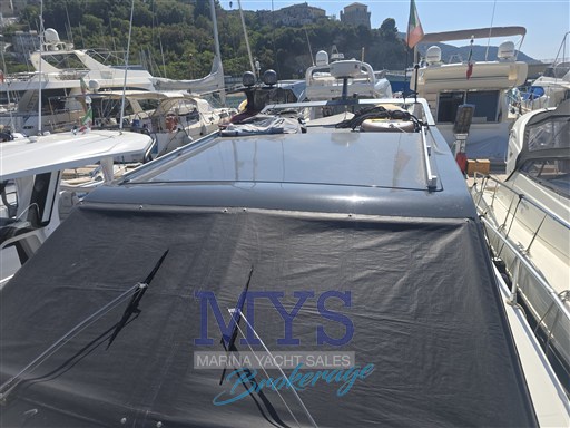 FERRETTI 40 ROADSTAR (32)