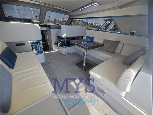 FERRETTI 40 ROADSTAR (14)