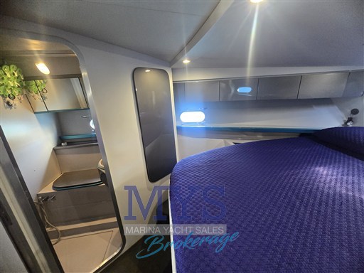 FERRETTI 40 ROADSTAR (46)