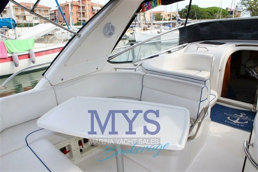 BAVARIA 32 SPORT (14)