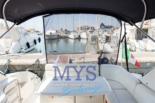 BAVARIA 32 SPORT (12)
