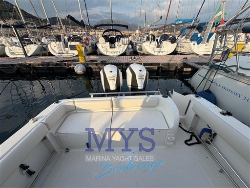 ROBALO R 265 (8)