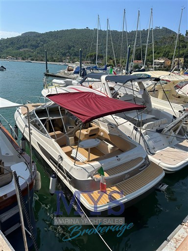 Maxum 2300 SC (2)