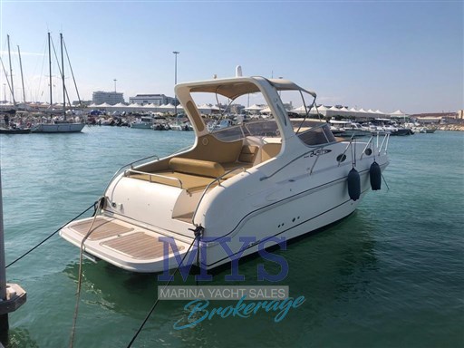 Manò marine 24 50 cabin (2)