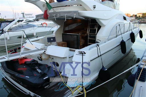 Ferretti Yachts Ferretti 430 Limited