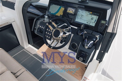 QUARKEN 35 GRAND TOURER  (31)