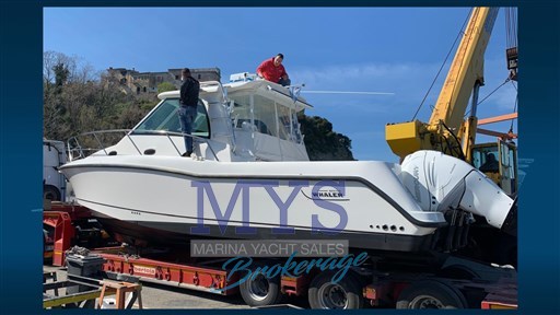 Boston Whaler 345 Conquest (15)