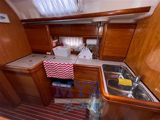 BAVARIA CRUISER 42 (5)