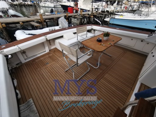 Blackfin 38 pozzetto.jpg