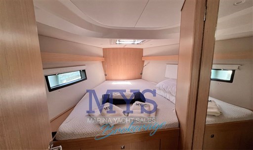 BAVARIA C42 (11)