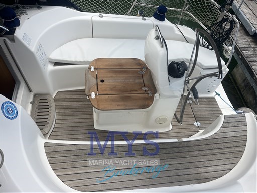 Bavaria 30 Cruiser (6)
