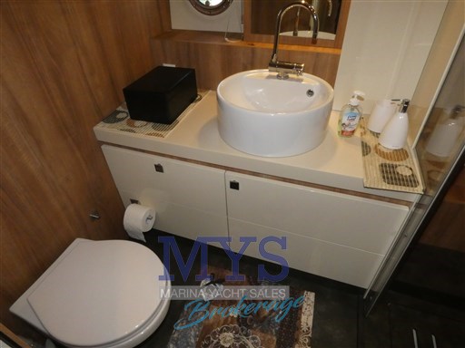 CRANCHI T43 TRAWLER (20)