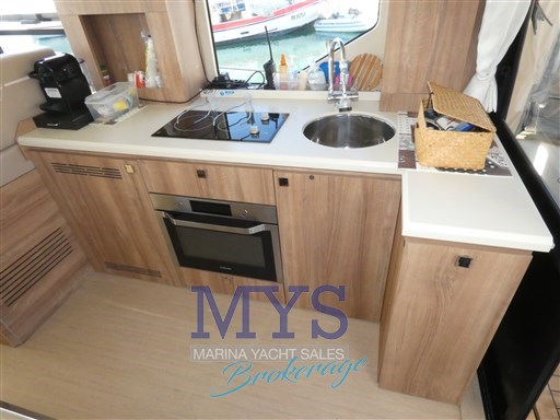 CRANCHI T43 TRAWLER (10)