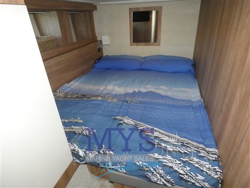 CRANCHI T43 TRAWLER (16)