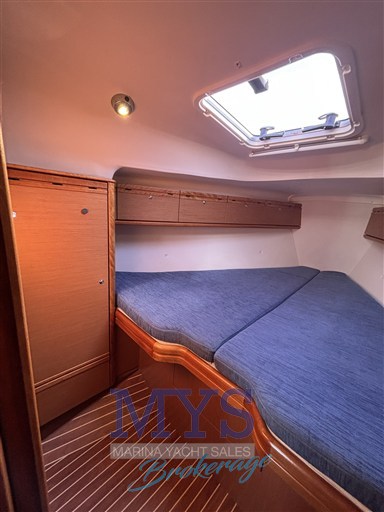 BAVARIA 34' CRUISER (9)