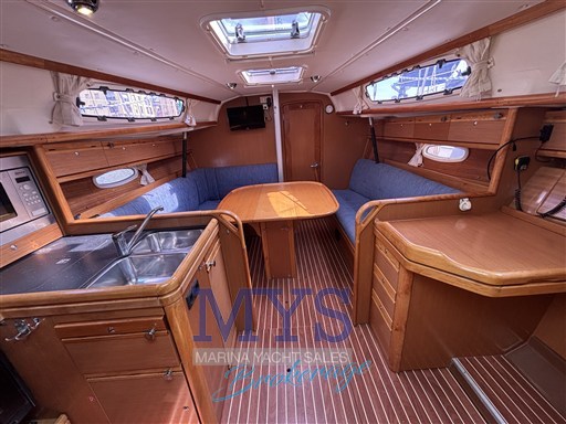 BAVARIA 34' CRUISER (15)