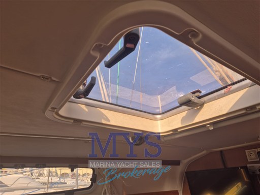 BAVARIA 34' CRUISER (37)