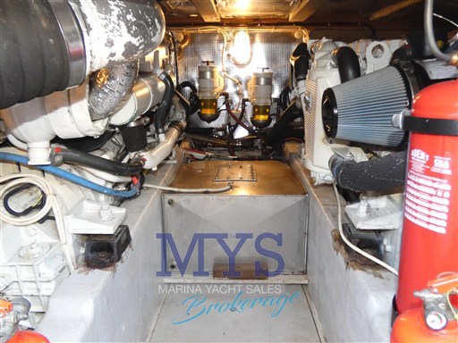 CAYMAN 42 FLY (22)