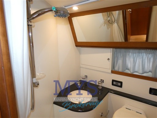 CAYMAN 42 FLY (11)
